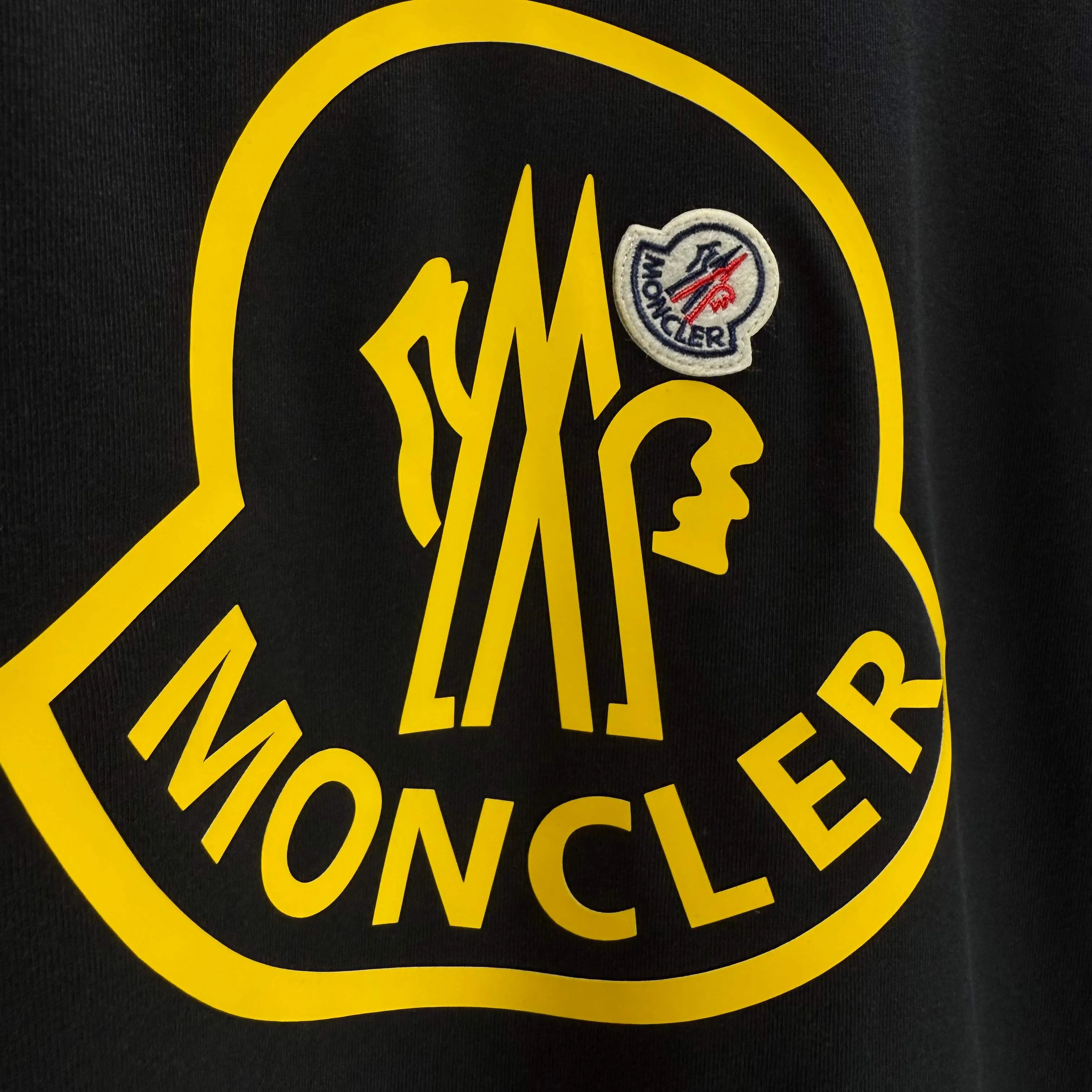 MONCL* * 2025 New Arrival T 320 logo + ：Black White Sizes：S M L XL